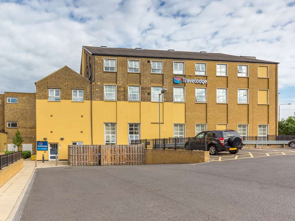 Travelodge London Woolwich Екстериор снимка